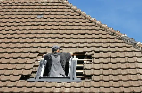 Pose de velux à Lussant